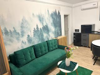 Nosztalgia Balaton Apartmanház - Vonyarcvashegy - 0