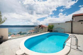 House Mimica - 4