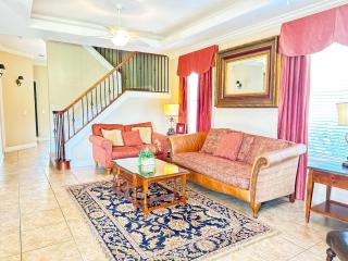 RR7510 – 6BR Villa w/ Game - 5