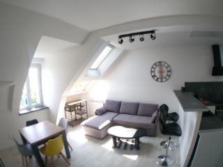 T2 centreville, parking gratuit,1 chambre, 4 pers, lumineux, climatisation - Lorient - 0