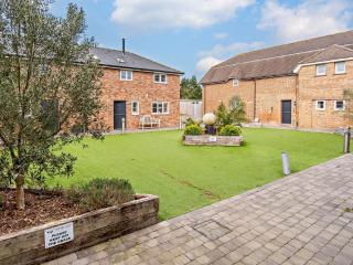 2 Bed in Newport 90243 - Newport - 0