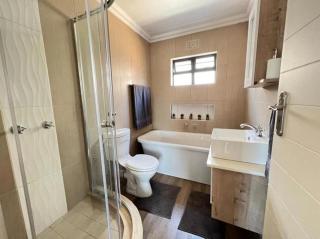 ANN CRES, SANDOWN, Sandton - Vosburg - 7