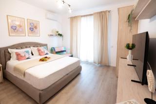 Soni Exclusive 286 Studio Plaza with Private Parking & Self Check-in - Bucarest - 0
