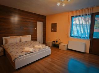 Къща за гости Коларски - 3