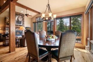 Dreamcatcher a spacious Five bedroom home in Winter Park Colorado - 6