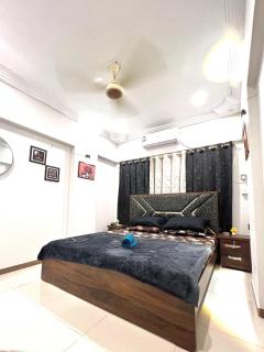 King Bed Apartment in Karachi - Dargai - 2