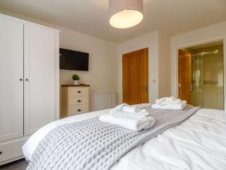 2 Bed in Usk 87948 - Trostrey - 1