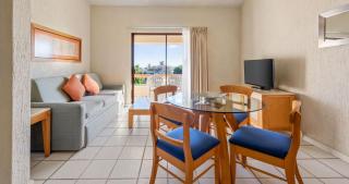 Park Royal Homestay Los Cabos - 8