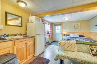 ATV, Fish and Unwind Trailside Pittsburg Studio - Pittsburg - 1