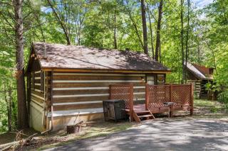 Nestled by Venture Smoky Mountains - Sevierville - 9