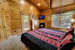Mountain Treasure by Venture Smoky Mountains - 3
