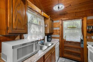 Nestled by Venture Smoky Mountains - Sevierville - 6