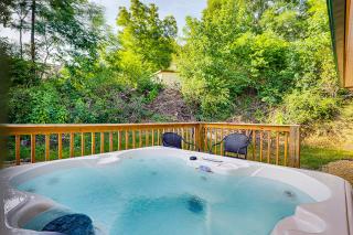 Mountain View by Venture Smoky Mountains - Pigeon Forge - 9