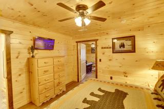 Open Heavens by Venture Smoky Mountains - Sevierville - 4