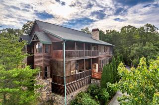 Pigeon Forge Retreat by Venture Smoky Mountains - 8