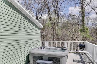 Smokey Mountain Hideaway by Venture Smoky Mountains - Sevierville - 6