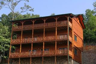 Take Me Away by Venture Smoky Mountains - 9