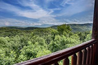Smoky View Cabin by Venture Smoky Mountains - Pigeon Forge - 4
