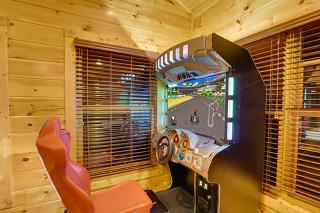 The Big Kahuna by Venture Smoky Mountains - 7