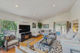 The Coos Chateau - Coos Bay - 7