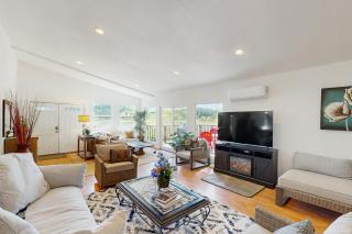 The Coos Chateau - Coos Bay - 5