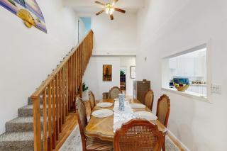 The Coos Chateau - Coos Bay - 2