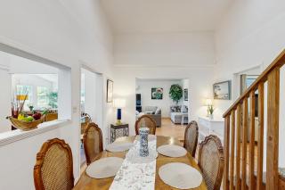 The Coos Chateau - Coos Bay - 1