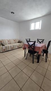 Acogedor y céntrico departamento - 9