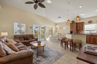 241 Shore to Please: 3BR Pool Home! - Fort Myers Beach - 9