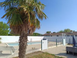 Villa du lagon avec piscine - Saint-Michel-en-lʼHerm - 0