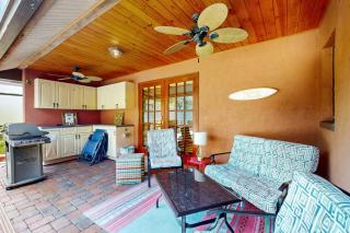 Palm Harbor Paradise - Palm Harbor - 9
