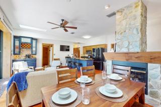 Palm Harbor Paradise - Palm Harbor - 2