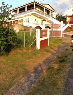 HillTop Manor - Morne Longue - 2
