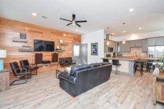 Welcome to Coastal Serenity – your perfect vacation retreat by the sea - Galveston - 6
