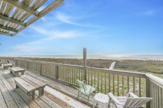 Welcome to our charming vacation getaway The perfect retreat for your coastal escape. - Galveston - 7