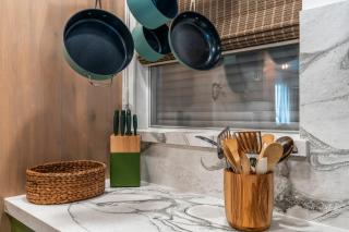 Stunning waterfront home with private pier and sunset views - 1