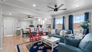 Serenity Bay your peaceful home away from home. - Galveston - 2