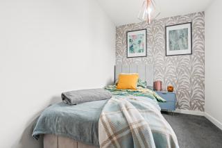 Detached Stunning Lux 3 Bed Home Private Parking - Marston Green - 5