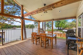Sunset Cove 1 - Lakefront Retreat Waterfront with Spectacular Sunset Views - Livingston - 6