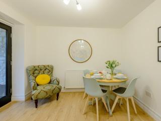2 Bed in Lulworth Cove DC028 - West Lulworth - 8