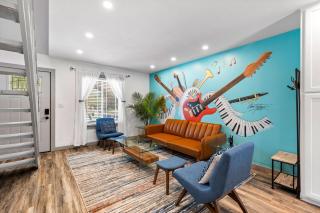 Cool Vibes Music Capital SoCo Townhome! - Austin - 9