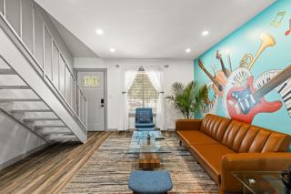 Cool Vibes Music Capital SoCo Townhome! - Austin - 6