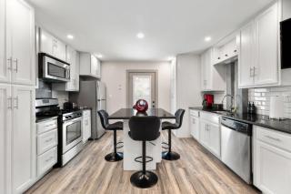 Cool Vibes Music Capital SoCo Townhome! - Austin - 5