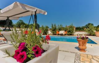 1 Bedroom Gorgeous Apartment In Medulin - Medulin - 2