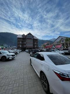 Magnum Hotel and Restaurant - - 5