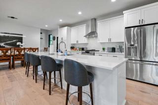 6BR Sand Valley Lodge with Hot Tub Bar & Putting Green - 9