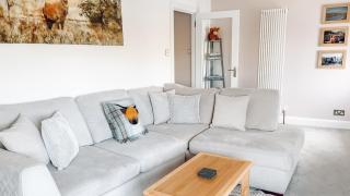 River facing apartment - sleeps 4 - with parking - Inverness - 8