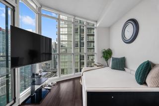 Modern Apartment Downtown Toronto - 0