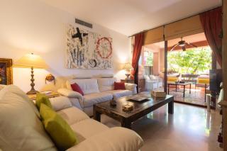 LA GAVIOTA - Flat with shared pool direct access to the beach and Free Wifi - Marbella - 2
