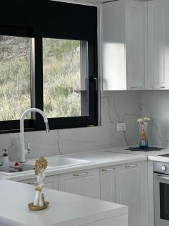 Gold Sea View Apartment - Saranda - 7